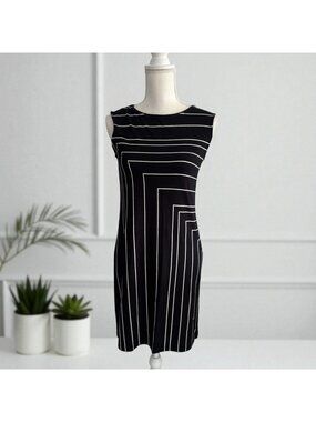 WHITE HOUSE BLACK MARKET WHBM Black White Geometric Everyday Cotton Blend Dress